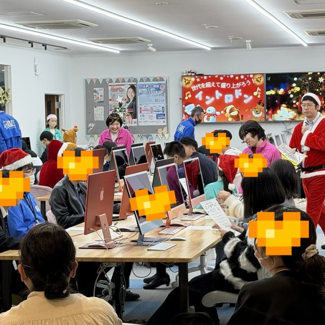 解答用紙とペンを持つものの、曲名がでてこない…💦